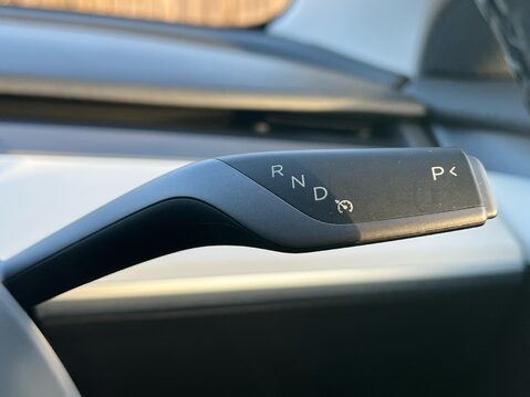 Tesla Model 3 LONG RANGE AWD 25