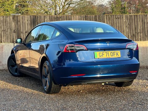 Tesla Model 3 LONG RANGE AWD 2