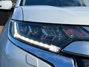 Mitsubishi Outlander EXCEED 14