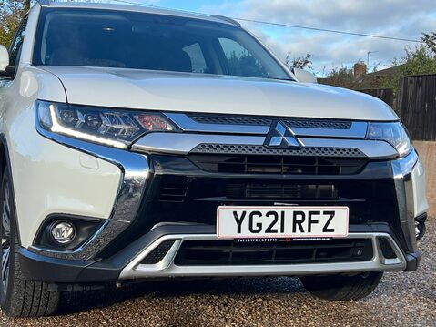 Mitsubishi Outlander EXCEED 16