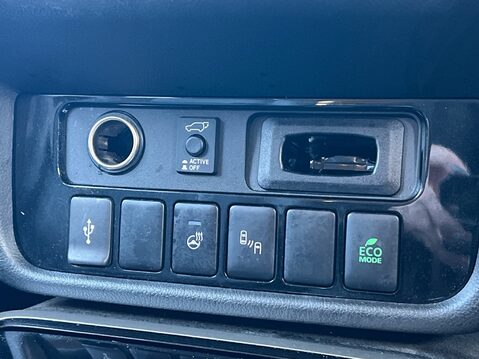 Mitsubishi Outlander EXCEED 26