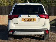Mitsubishi Outlander EXCEED 8
