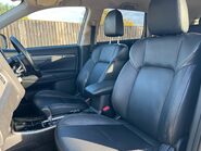 Mitsubishi Outlander EXCEED 3