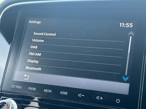 Mitsubishi Outlander PHEV DYNAMIC 21