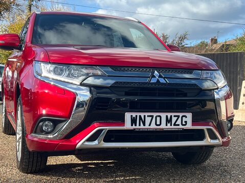 Mitsubishi Outlander PHEV DYNAMIC 16