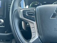 Mitsubishi Outlander PHEV DYNAMIC 28