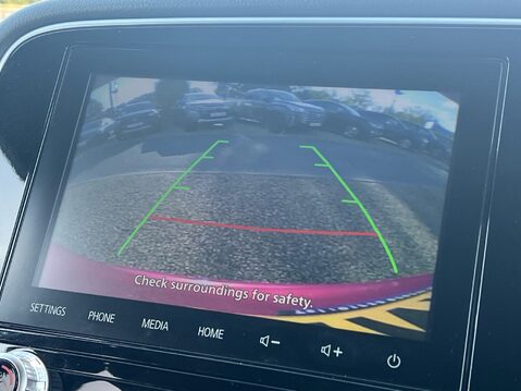 Mitsubishi Outlander PHEV DYNAMIC 23