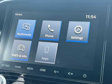 Mitsubishi Outlander PHEV DYNAMIC 18