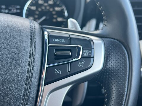 Mitsubishi Outlander PHEV DYNAMIC 29