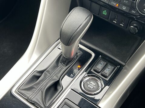 Mitsubishi Eclipse Cross 4 25