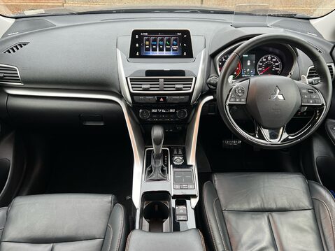 Mitsubishi Eclipse Cross 4 10