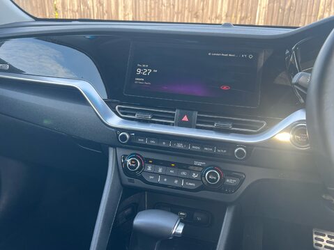 Kia Niro 4 12