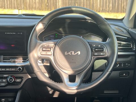 Kia Niro 4 33
