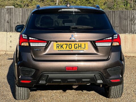 Mitsubishi Asx EXCEED 8