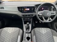 Volkswagen Polo R-LINE TSI 10