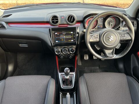Suzuki Swift SPORT BOOSTERJET MHEV 10