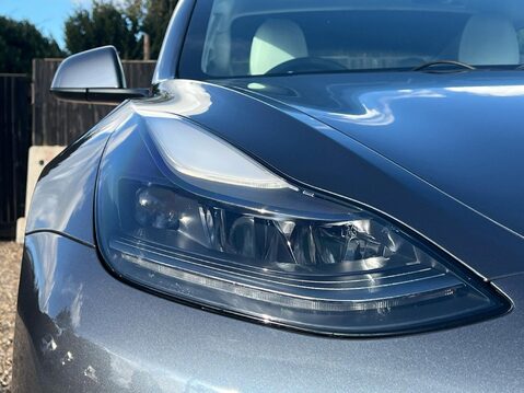 Tesla Model 3 LONG RANGE AWD 13