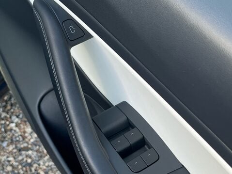 Tesla Model 3 LONG RANGE AWD 26