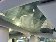 Tesla Model 3 LONG RANGE AWD 28