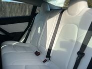 Tesla Model 3 LONG RANGE AWD 9