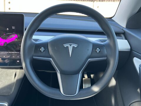 Tesla Model 3 LONG RANGE AWD 19