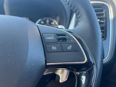 Mitsubishi Outlander DESIGN 40