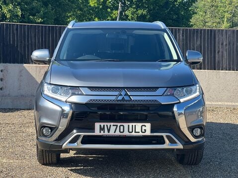 Mitsubishi Outlander DESIGN 6