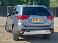 Mitsubishi Outlander DESIGN 2