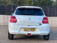 Suzuki Swift SZ5 DUALJET MHEV 8