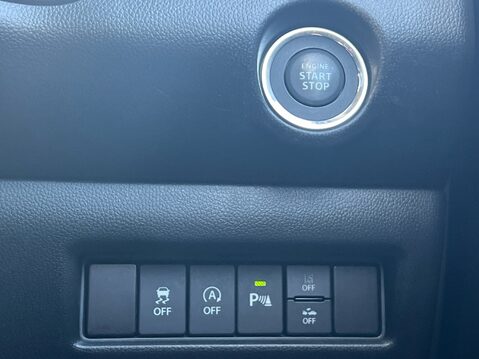 Suzuki Swift SZ5 DUALJET MHEV 28