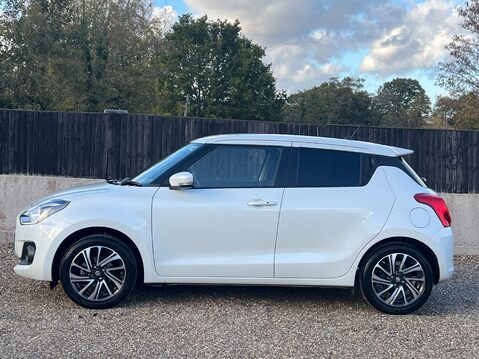 Suzuki Swift SZ5 DUALJET MHEV 6