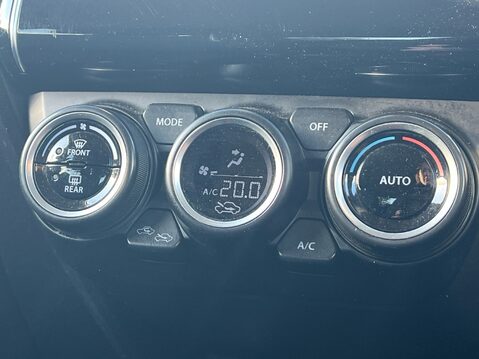 Suzuki Swift SZ5 DUALJET MHEV 23