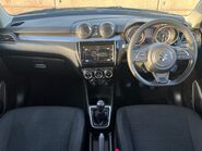 Suzuki Swift SZ5 DUALJET MHEV 10