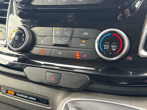 Ford Transit Custom 280 LIMITED P/V ECOBLUE 23