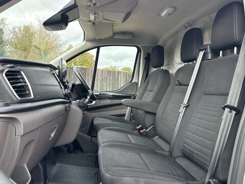 Ford Transit Custom 280 LIMITED P/V ECOBLUE 3