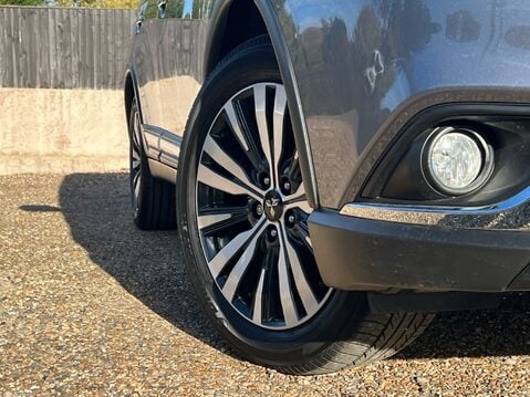 Mitsubishi Outlander DESIGN 13