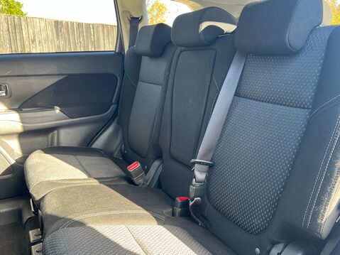 Mitsubishi Outlander DESIGN 9