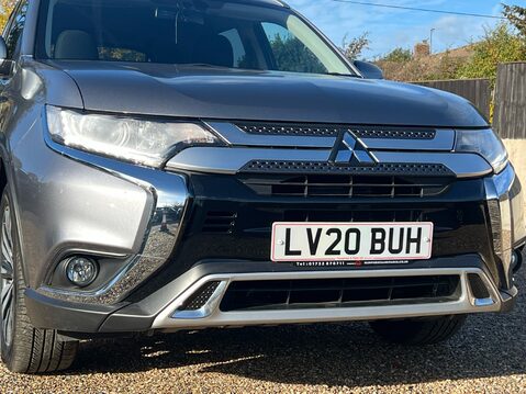 Mitsubishi Outlander DESIGN 16