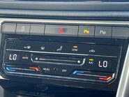 Volkswagen T-Roc LIFE TSI DSG 24