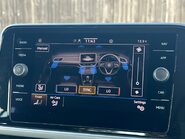 Volkswagen T-Roc LIFE TSI DSG 25