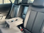 Volkswagen T-Roc LIFE TSI DSG 36