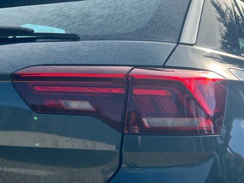 Volkswagen T-Roc LIFE TSI DSG 15