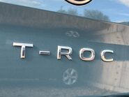 Volkswagen T-Roc LIFE TSI DSG 38