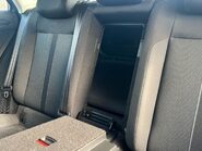 Volkswagen T-Roc LIFE TSI DSG 37