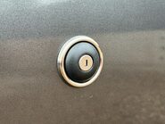 Ford Transit Custom 280 LIMITED P/V ECOBLUE 37