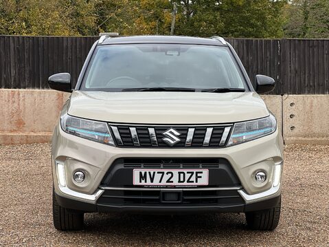 Suzuki Vitara SZ-T MHEV 7