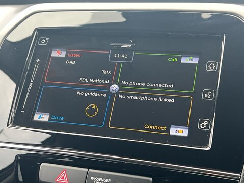 Suzuki Vitara SZ-T MHEV 18