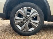 Suzuki Vitara SZ-T MHEV 4