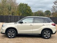 Suzuki Vitara SZ-T MHEV 6