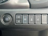 Suzuki Vitara SZ-T MHEV 29